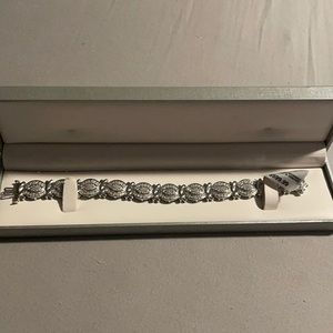 2.00 CTW diamond bracelet